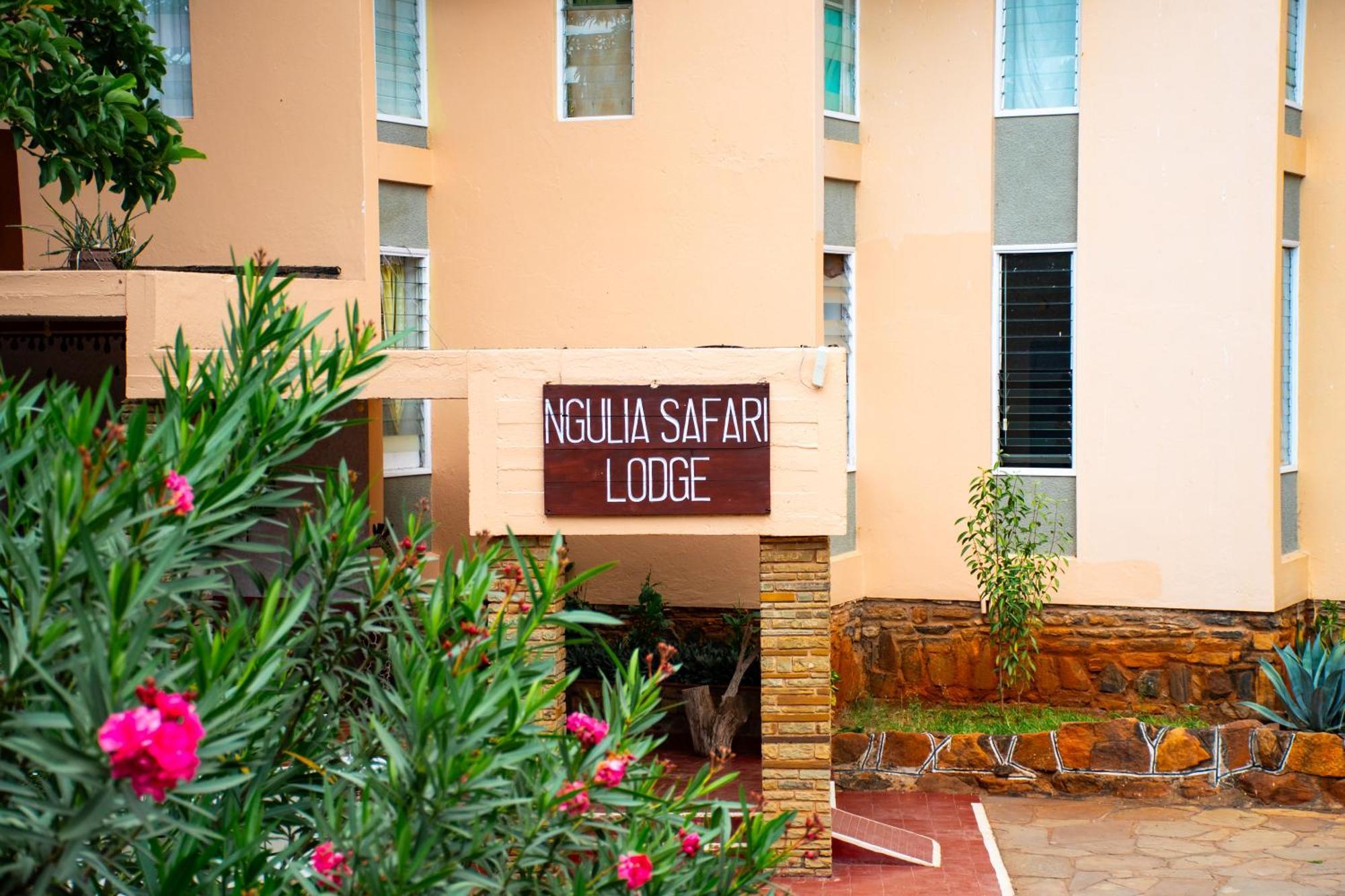 Ngulia Safari Lodge Ithumba Kültér fotó